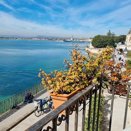 La Finestra Sul Mare Di Alfeo Apartment Syracuse