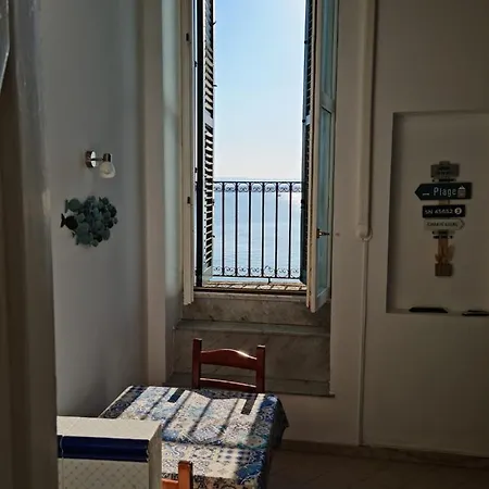 Apartment La Finestra Sul Mare Di Alfeo *